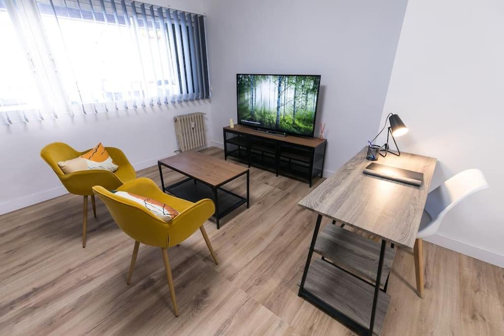 Estudio-Oficina Moderno, Centro De Jaén Esterno foto