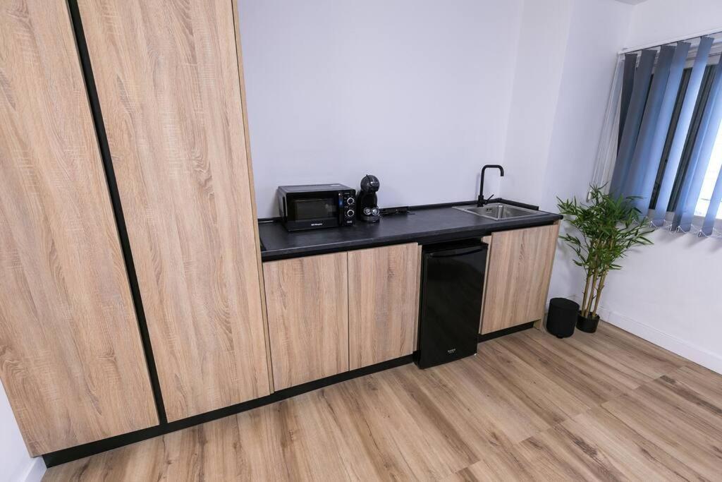 Estudio-Oficina Moderno, Centro De Jaén Esterno foto