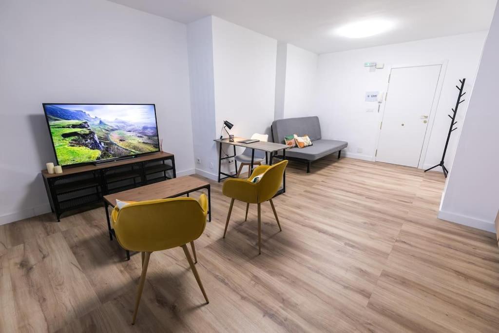 Estudio-Oficina Moderno, Centro De Jaén Esterno foto