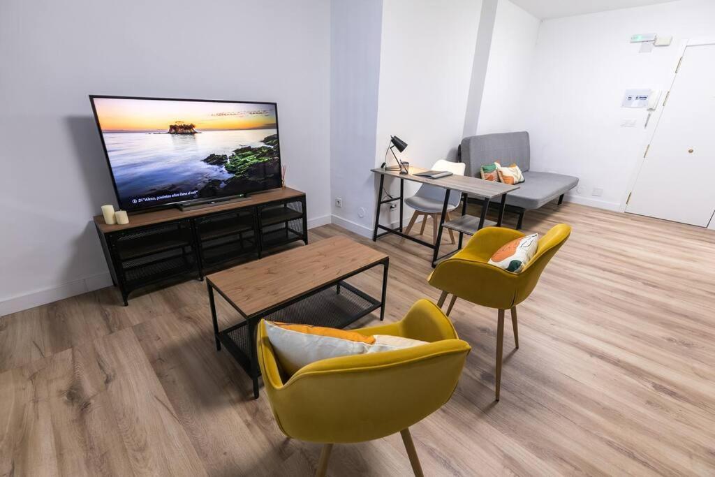 Estudio-Oficina Moderno, Centro De Jaén Esterno foto